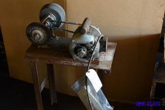 Grinder, Table