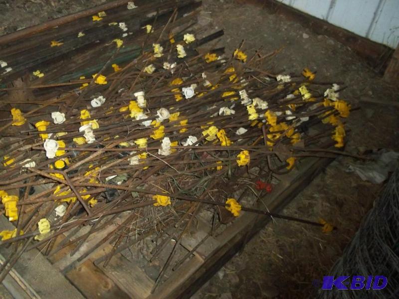 lot 11 image: Large group electric fence posts...