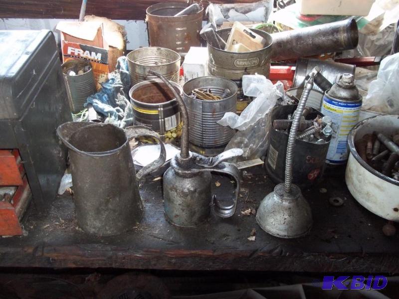 lot 118 image: &nbsp3 oil dispensers...