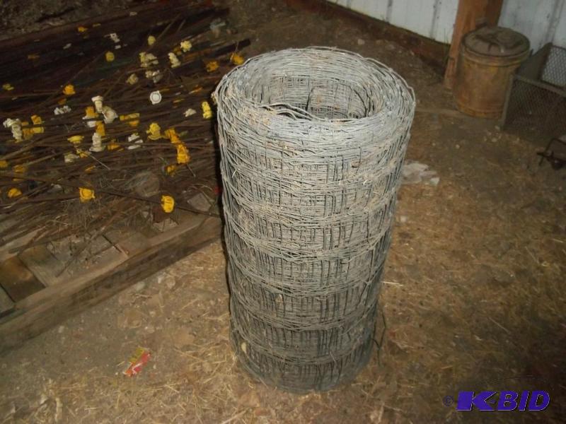 lot 12 image: New roll of hog fencing...