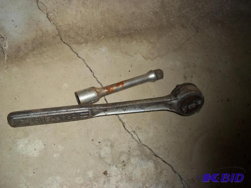 lot 159 image: socket ratchet with extension...