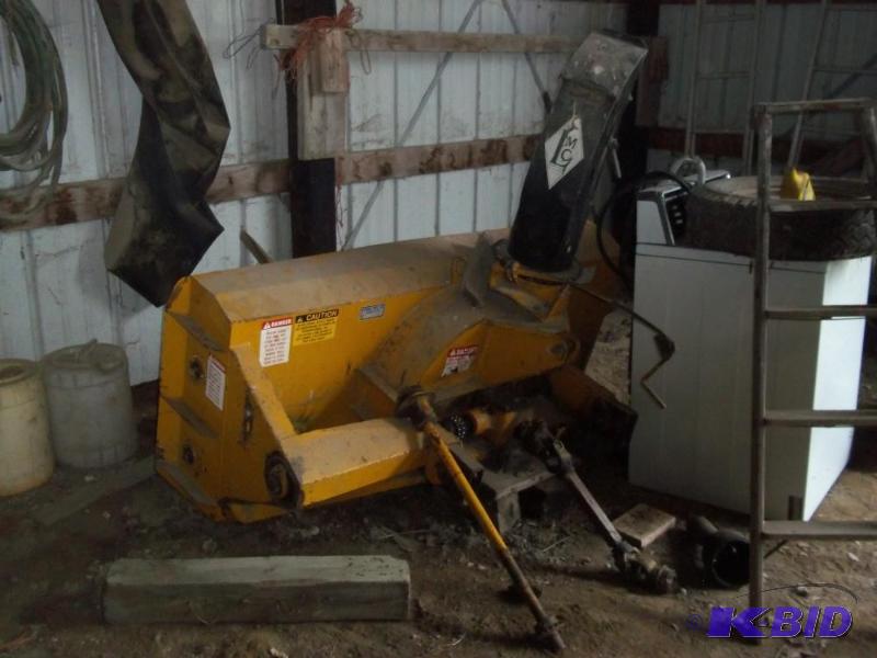 lot 4 image: Lorenz Snow blower for tractor. 6 feet wide. ...