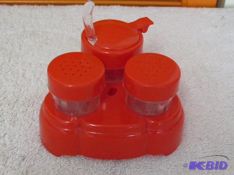Vintage Salt and Pepper Set