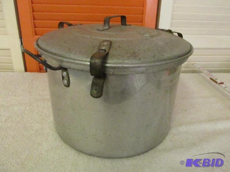 Vintage Aluminum Pot with Snap-On Lid