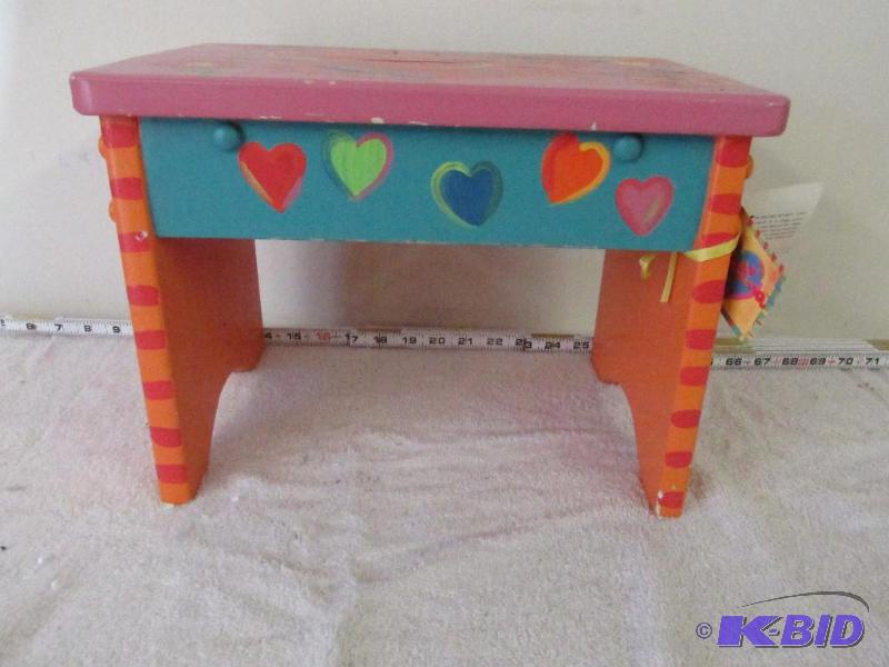 Great Multicolored Stool