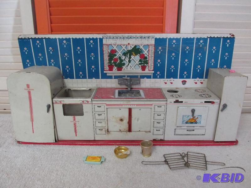 Vintage Metal Toy Kitchen Set