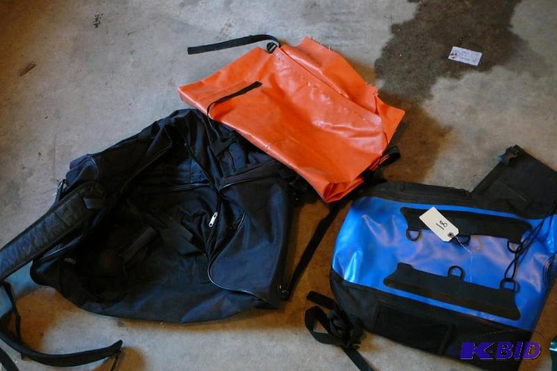 Dry Bag for Kayaking, Vinyl Dufel Bag, Rollin...