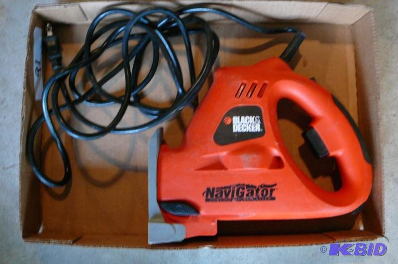 B&ampD Brand Navigator Power Jigsaw in Worki...