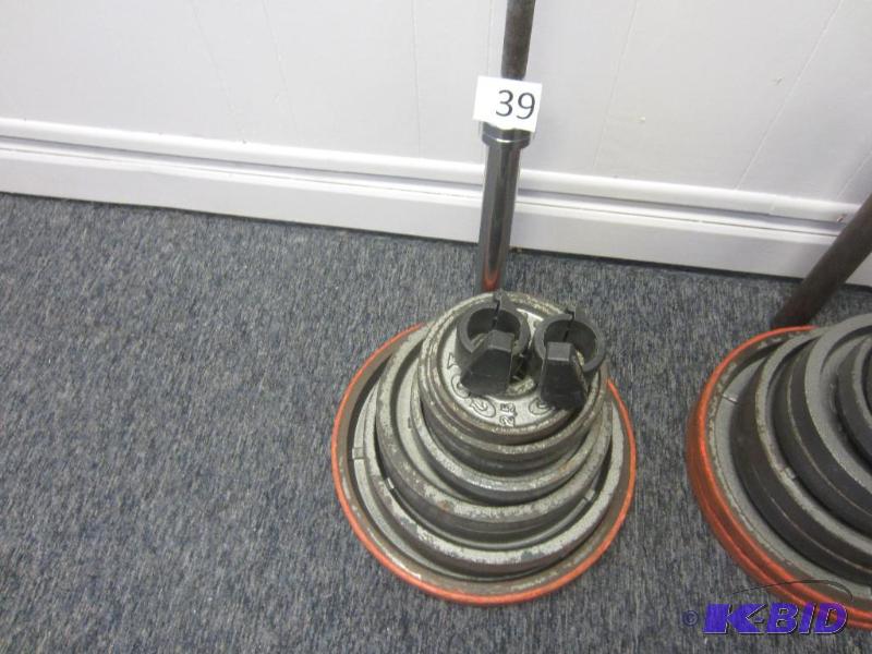 lot 39 image: Olympic Weight Set With 7 Ft. Bar and collars