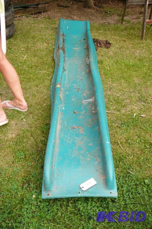 lot 204 image: build your own green water slide...