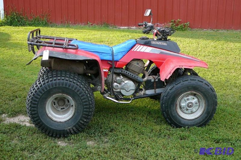 lot 222 image: 1985 Honda 4 trax&nbsp250 with reverse ...