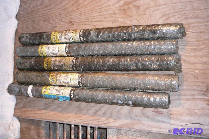 lot 291 image: Chicken Wire 5 New Rolls 3" tall...
