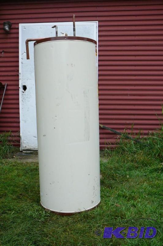 lot 303 image: Water heater 50 gal AO Smith...