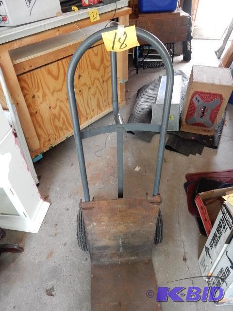 lot 18 image: 2 Wheel Cart