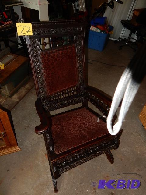 lot 27 image: Antique Platform Rocker