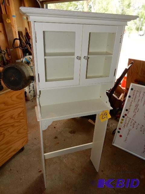 lot 29 image: Cabinet