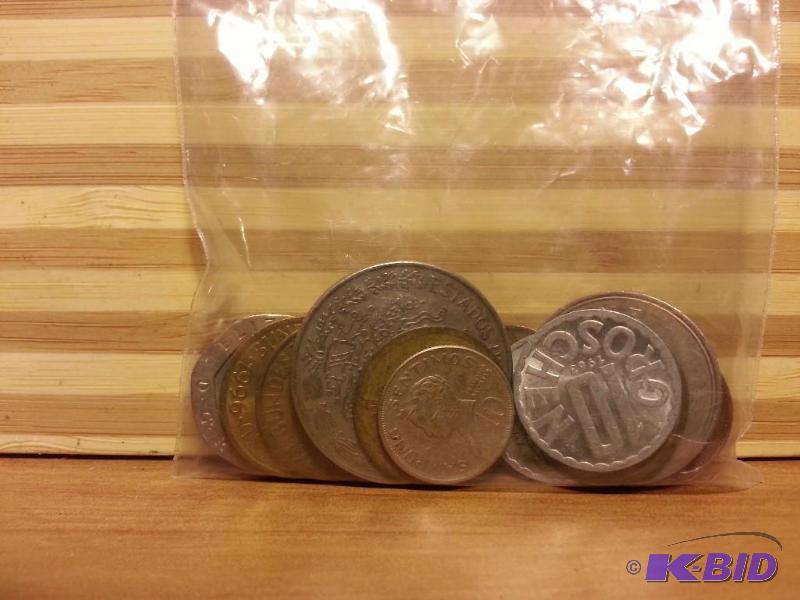 lot 75 image: BAG OF FOREIGN COINS...