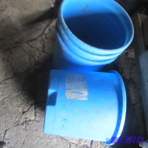 Plastic Tubs