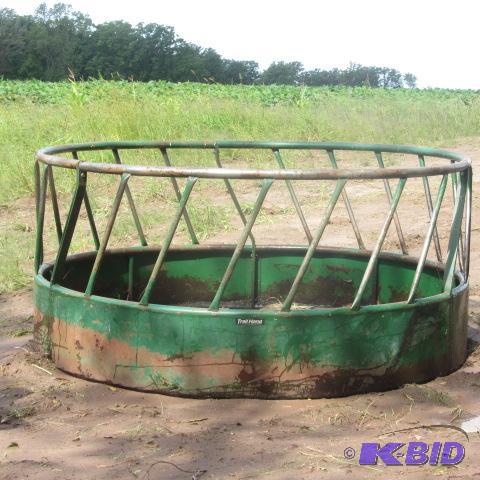 Round Bale Feeder