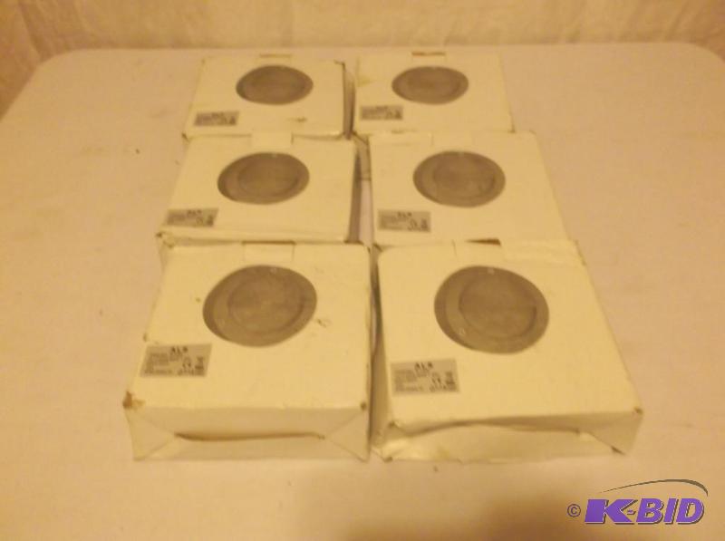 lot 100 image: Lot with 6 ALS wall mount lights 15 x Leds 1....