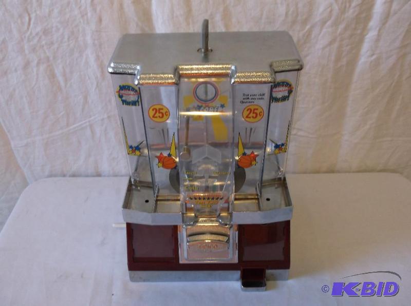 lot 163 image: Shoot to thrill 25 cent candy machine comes w...