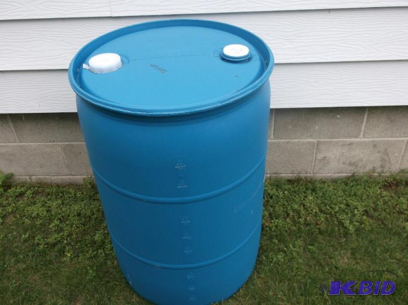 lot 196 image: 55 gallon food grade barrel....