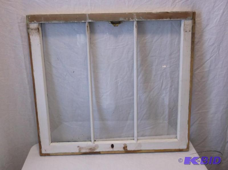 lot 33 image: Vintage window measuring 28" W x 25"...