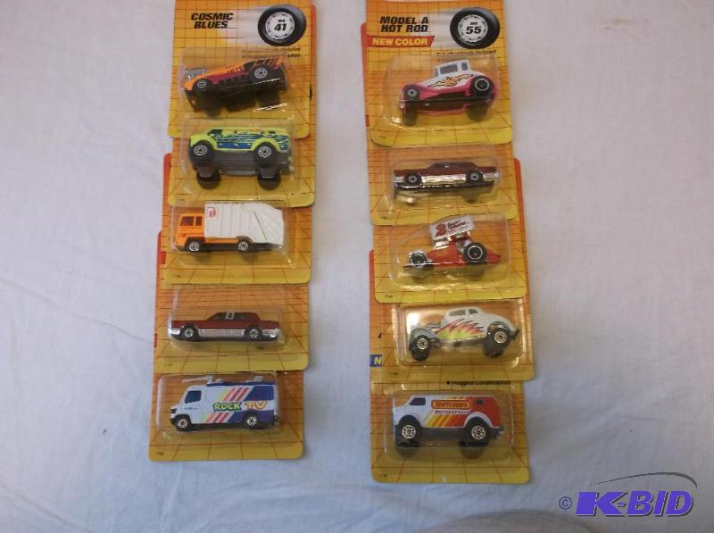 lot 36 image: Lot of 10 collectable die cast Matchbox cars ...
