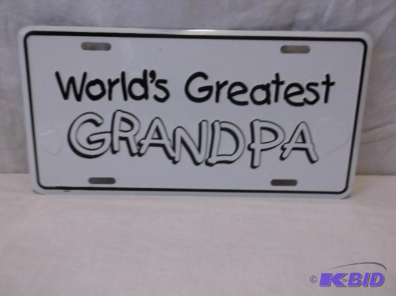 lot 41 image: Collectable embossed Worlds Greatest Grandpa ...