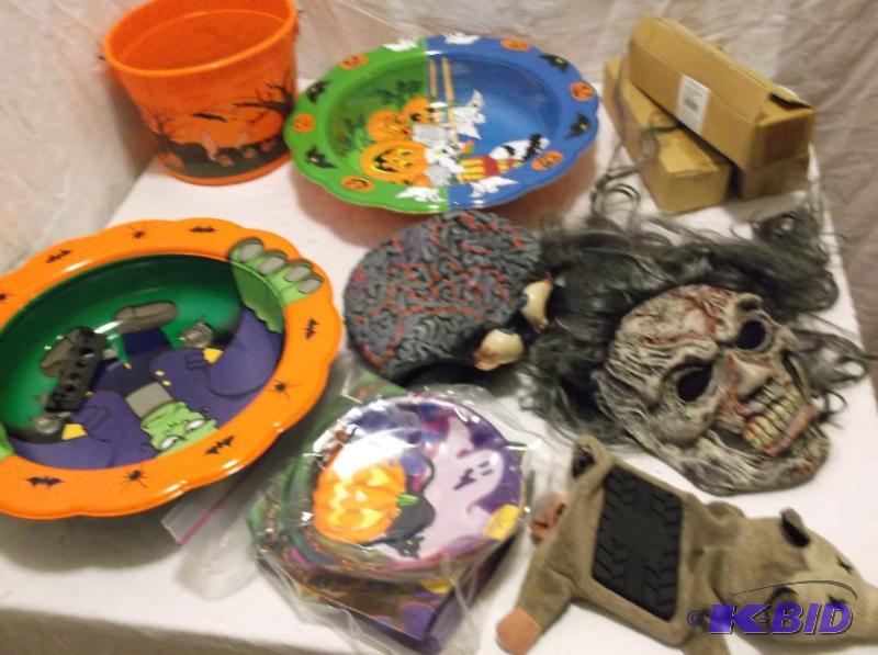lot 61 image: Large bin full on Halloween decorations &...