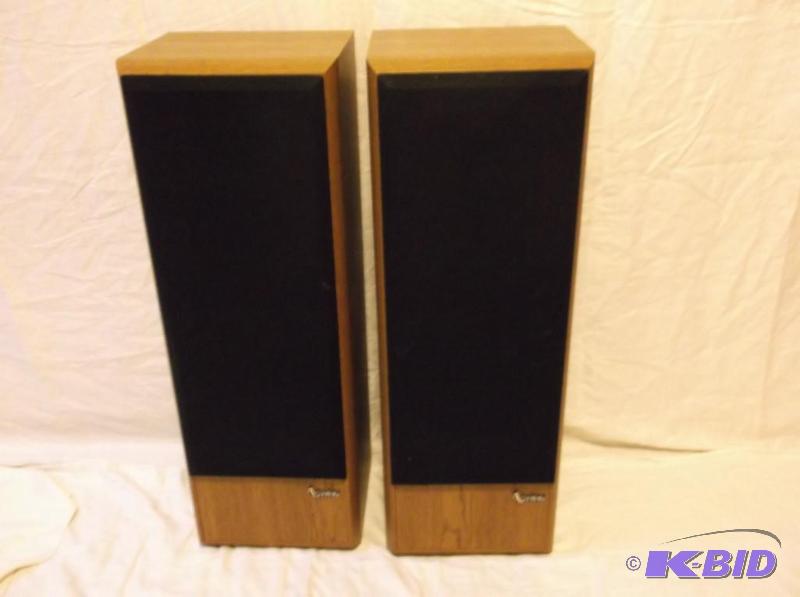 lot 96 image: Infinity speakers have damage to some of the ...