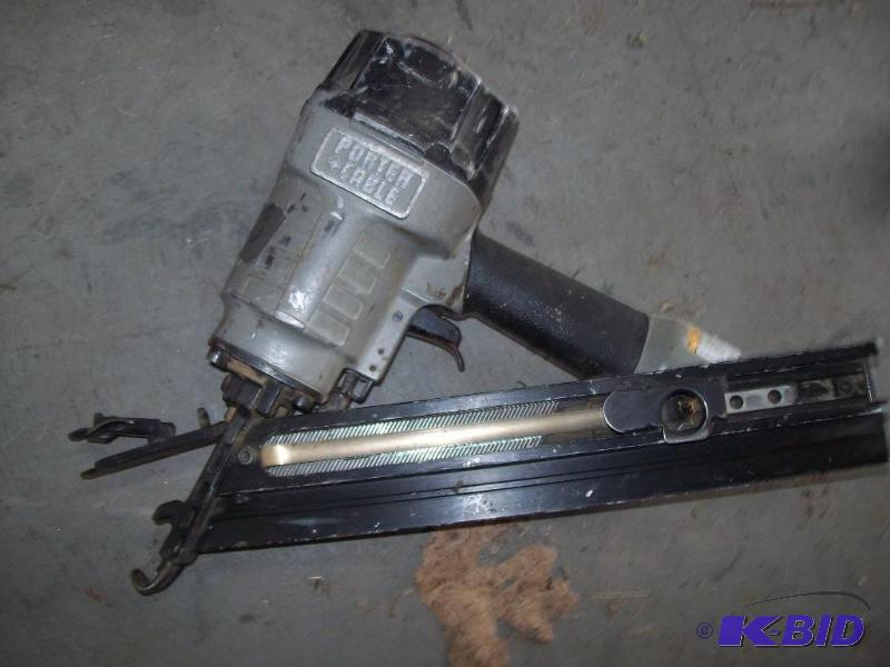 lot 29 image: Finishing Nailer