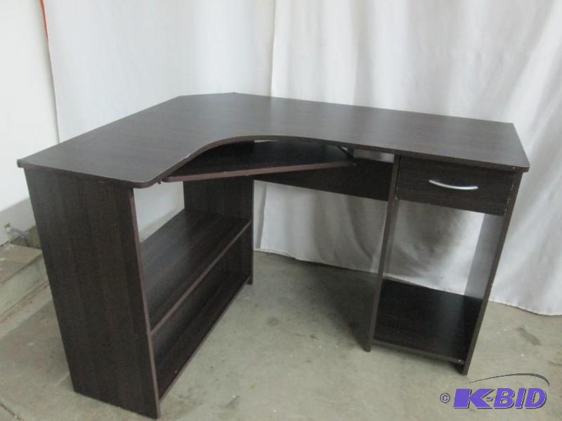 Alcove Corner Computer Desk