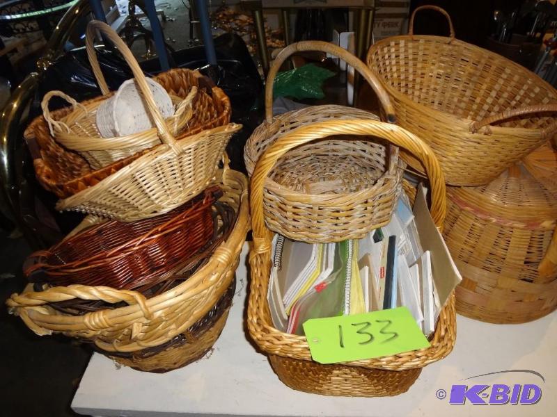 lot 133 image: Huge lot of Cool Baskets...