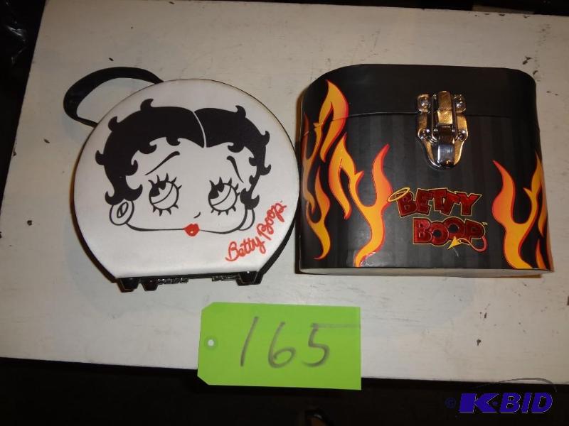 lot 165 image: Betty Boop Hand Bags...