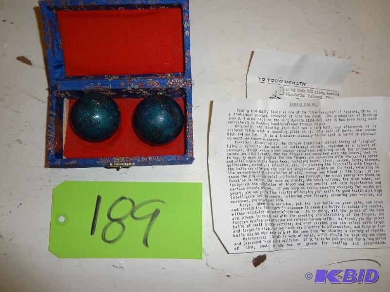 lot 189 image: Chinese Balls...