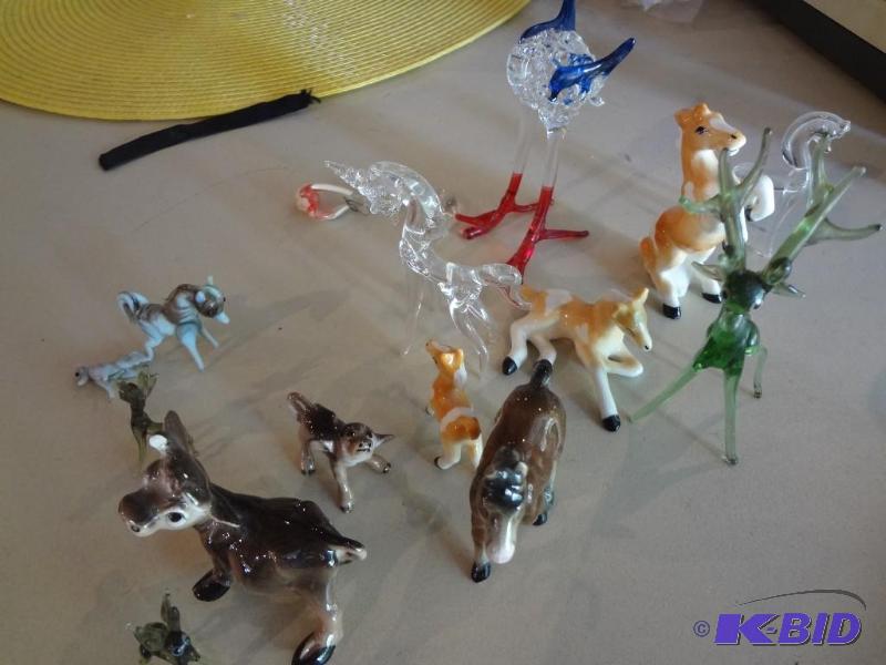 lot 203 image: Lot of Glass Miniatures...