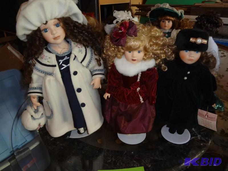 lot 209 image: (10) Dolls, Large, Porcelain...