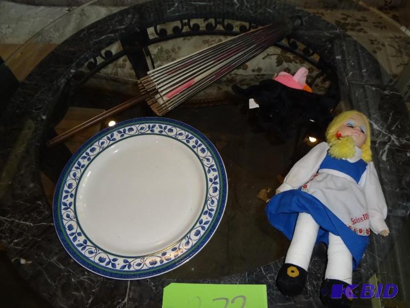 lot 272 image: Lot of Stuff...