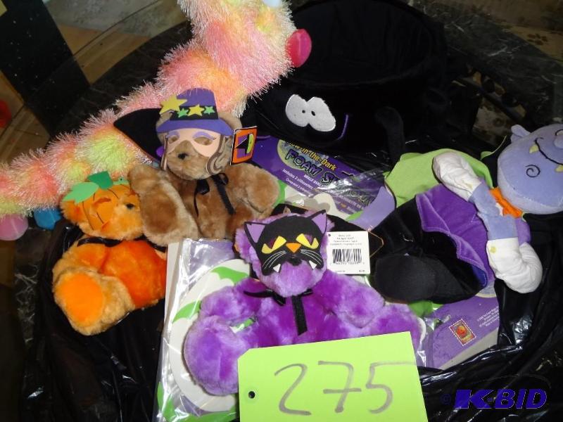 lot 275 image: Stuffed Toys...
