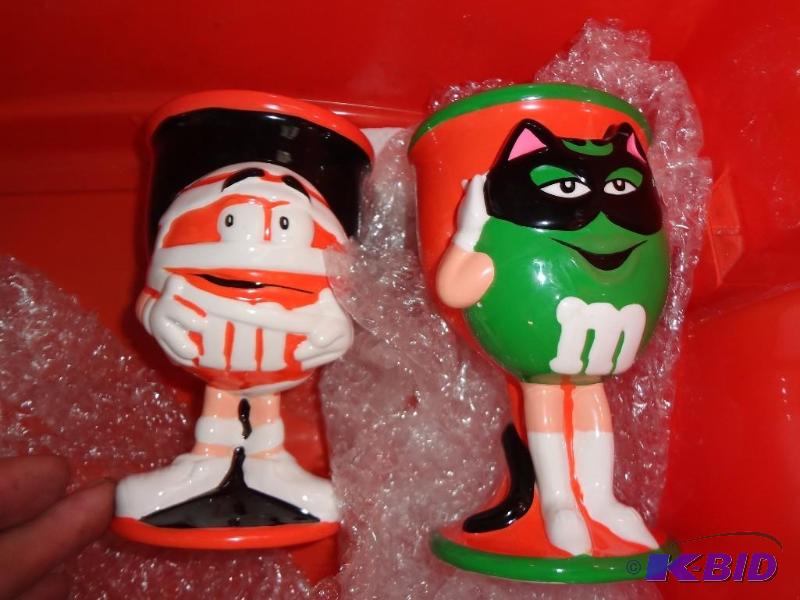 lot 293 image: Huge Halloween Lot...