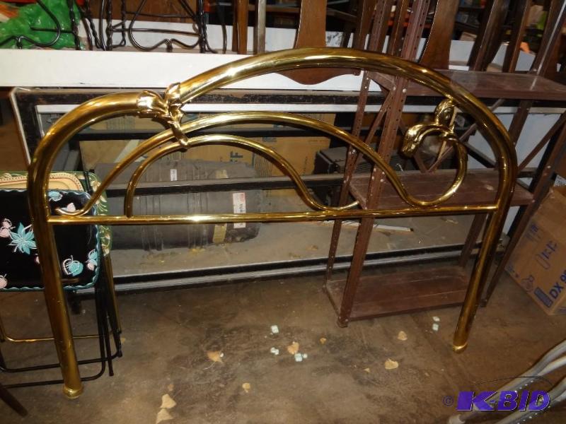 lot 324 image: Head Board, Simmons Frame...