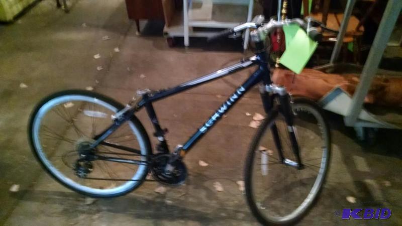 lot 346 image: Schwinn Trailway, No Seat, as new...