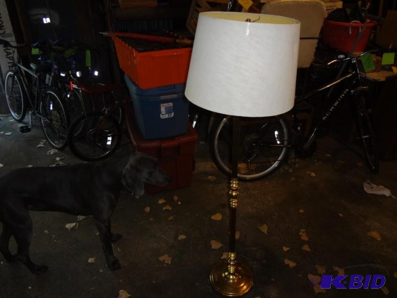 lot 361 image: Brass Floor Lamp...