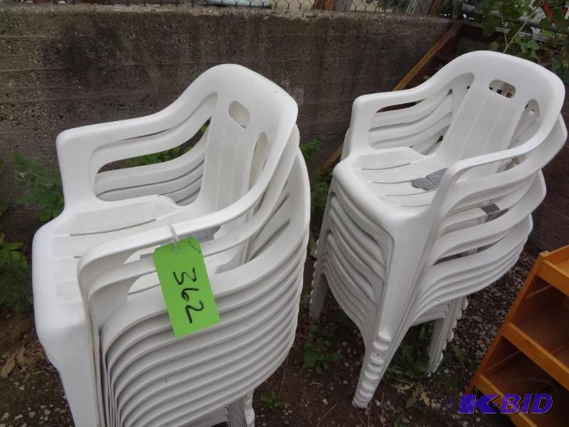lot 362 image: Lot of White Chairs...