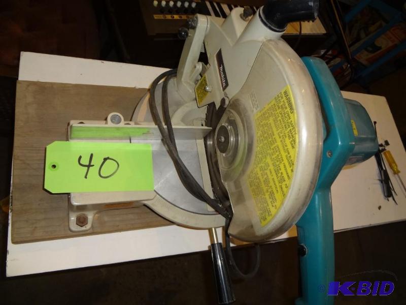 lot 40 image: Makita Miter Saw, very good shape...