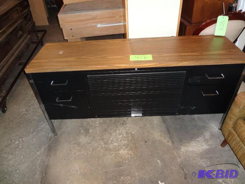 lot 428 image: Long Metal Credenza...