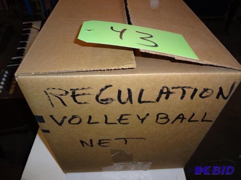 lot 43 image: Regulation Volley Ball Net...