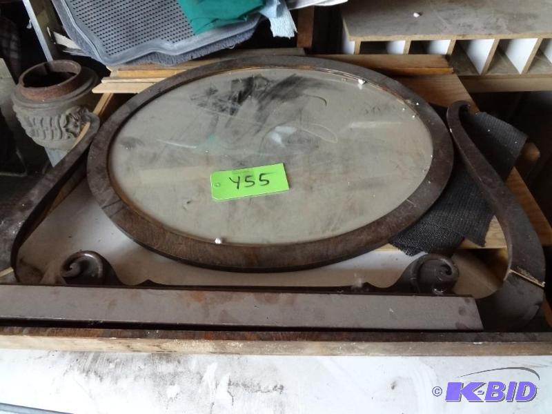 lot 455 image: Old Oval Dresser Mirror, needs assembly...