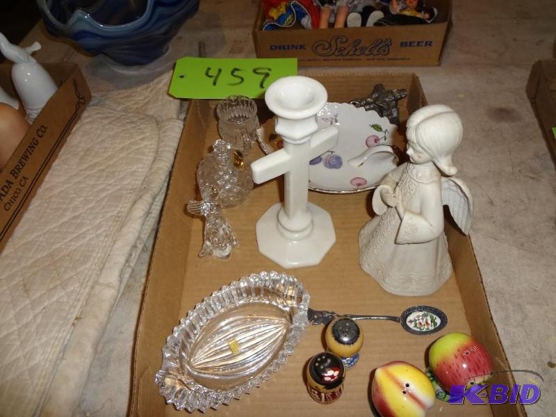 lot 459 image: Lot of Knick-Knacks...
